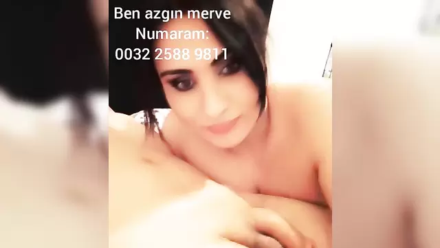 Fella treats pretty girl to a creampie